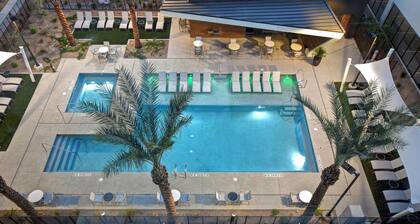 Hampton Inn & Suites Las Vegas Convention Center - No Resort Fee