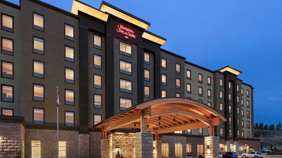 Hampton Inn & Suites by Hilton Kelowna Airport