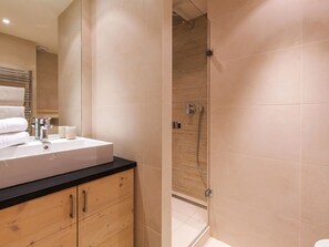 Bathroom - Central apartment with balcony and parking, 6 pax, Val-d'Isère (Val-d'Isère)