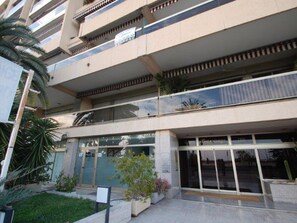 Exterior detail - Spacious 2P with terrace, garage and wifi in Menton (Menton)
