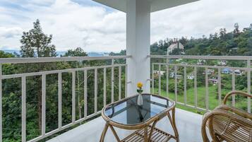 Deluxe Double Room | Balcony