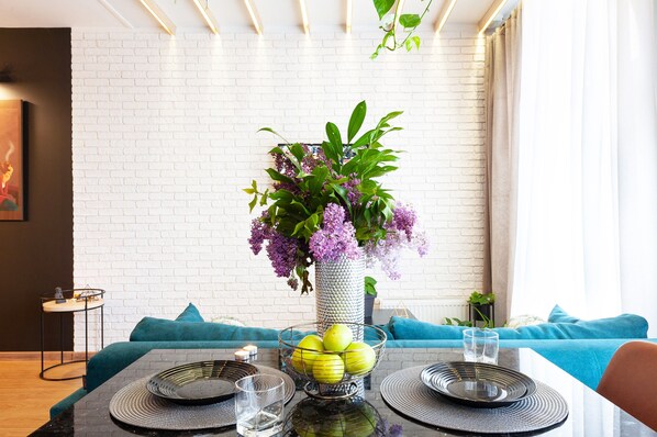 アパートメント | 客室内のダイニングエリア