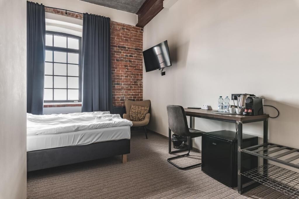 Deluxe Double Room | Blackout drapes, iron/ironing board, free WiFi