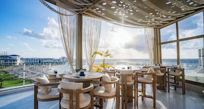 SUNRISE Alex Avenue Hotel