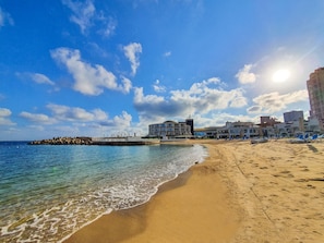 Pantai persendirian, kerusi lepak pantai