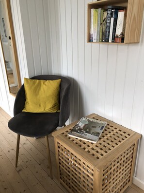 Habitación básica doble, Terraza | Escritorio, tabla de planchar con plancha, wifi gratis y ropa de cama