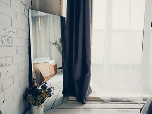 Signature Apartment | 1 bedroom, premium bedding, down comforters, iron/ironing board - MalinaApt  Bohemian Loft (Kyiv)