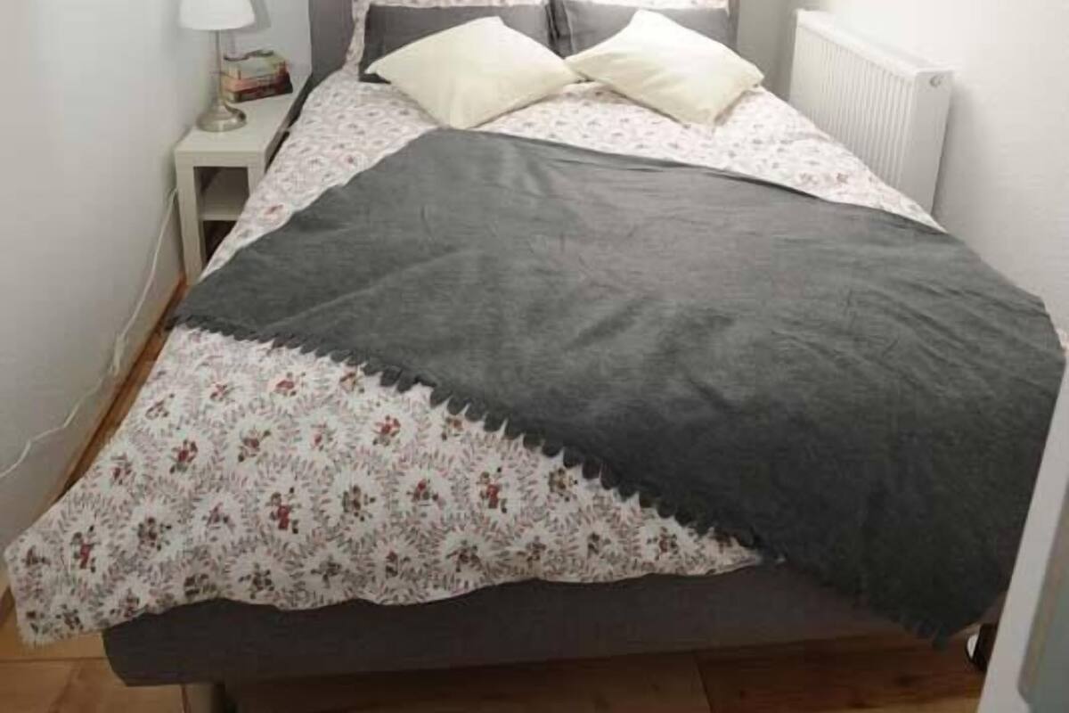 Departamento, 1 habitación (Marie, incl. Cleaning Fee 35 EUR) | Cortinas blackout, insonorización y tabla de planchar con plancha