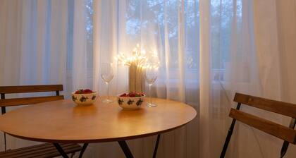 MalinaApt Sophisticated red