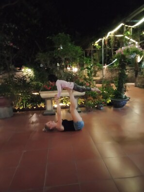 Terrace/patio - Phi Hung's Unique homestay (Hoa Lu)