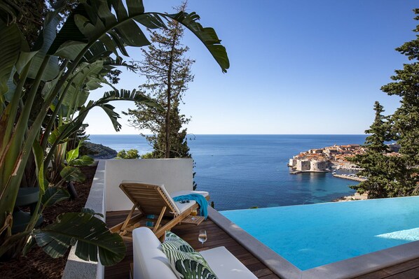 Indoor pool, outdoor pool - Luxury Villa With Indoor Pool and Outdoor Infinity Pool With Spectacular Views  (Dubrovnik)