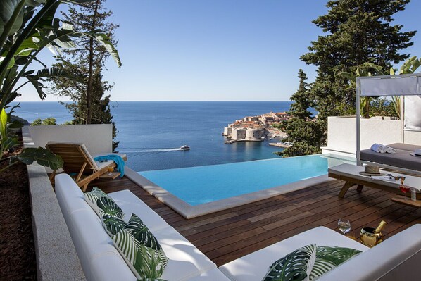 Indoor pool, outdoor pool - Luxury Villa With Indoor Pool and Outdoor Infinity Pool With Spectacular Views (Dubrovnik)
