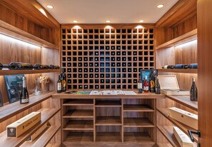 Interior - Luxury Villa With Indoor Pool and Outdoor Infinity Pool With Spectacular Views (Dubrovnik)