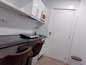 Private kitchen - Apartamento - Carthago Suite III (Cartagena)