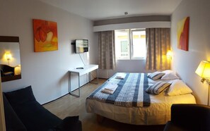 Cots/infant beds, free WiFi, bed sheets - Holms Motell (Larvik)
