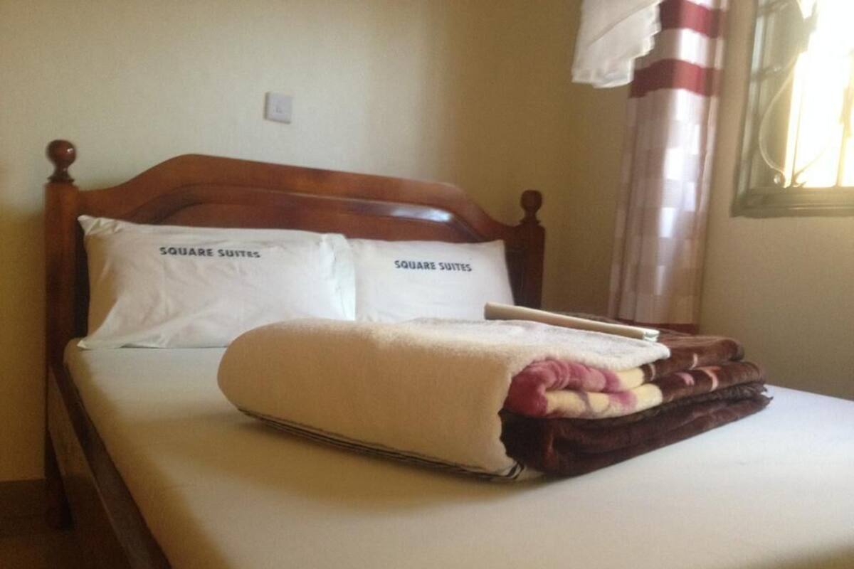 Single Room | Iron/ironing board (on request), free WiFi, bed sheets