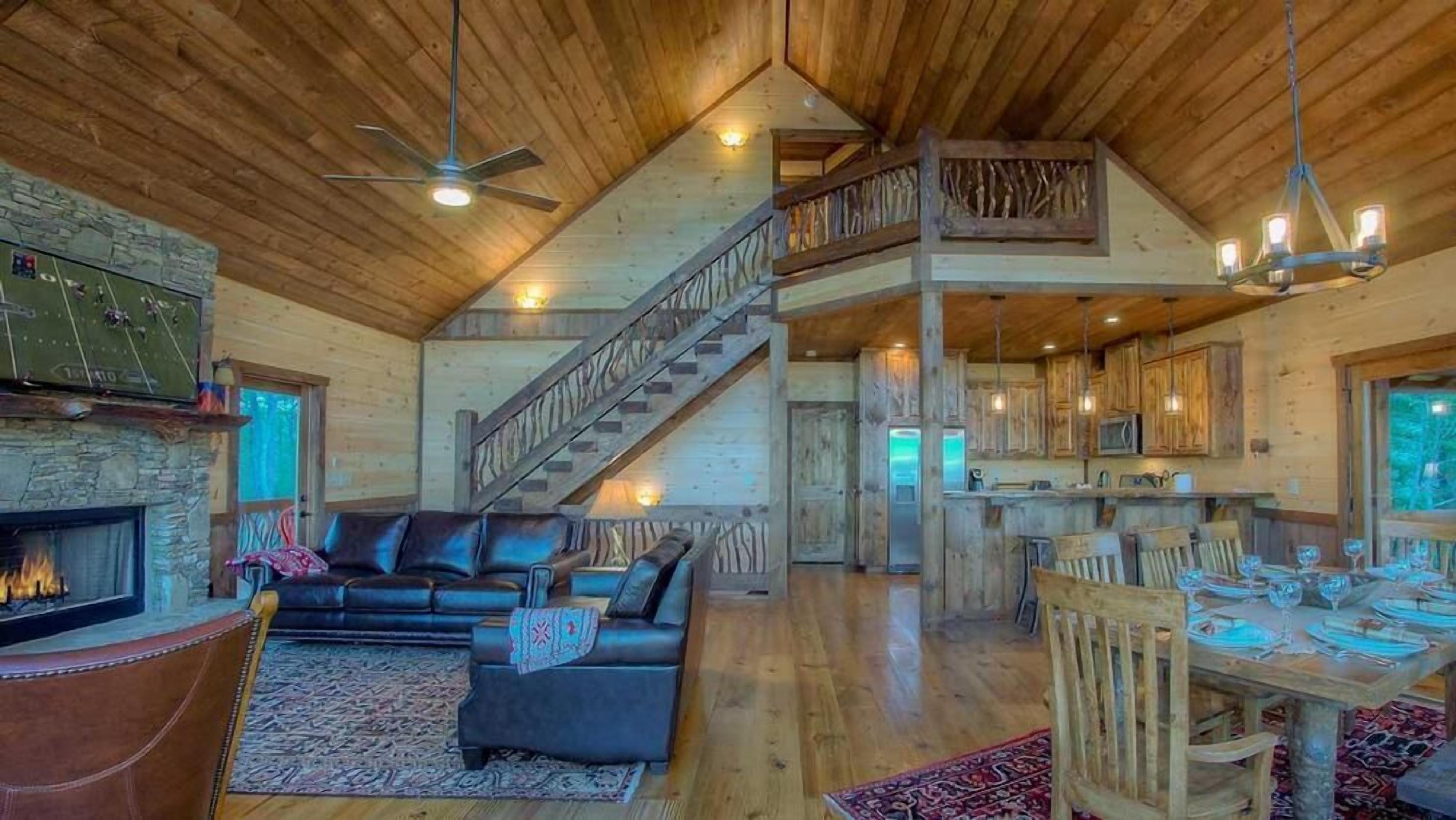 Triple Vista Mountain Tops- Jaw Dropping Views | Outdoor Living | Master on Main