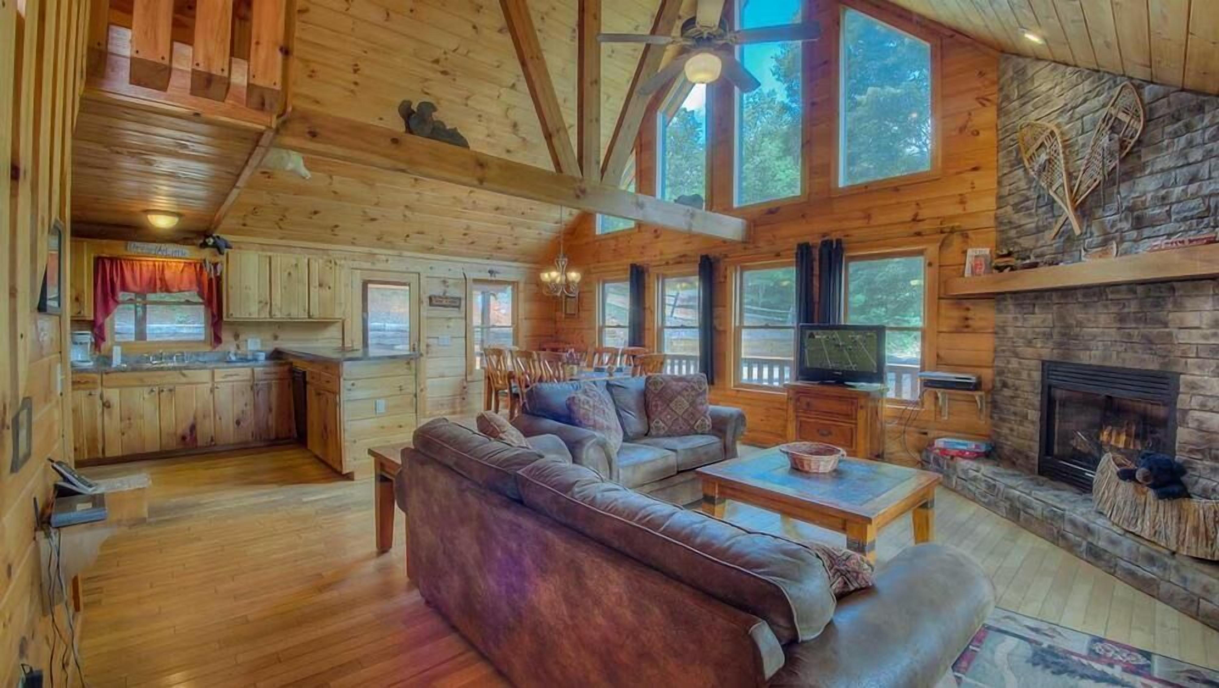 Take a Hike- Pet Friendly | a Hikers Paradise | Cohutta Wilderness Area