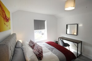 Nhà | Bàn, bàn ủi/dụng cụ ủi quần áo, truy cập Internet không dây miễn phí 