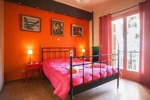 3 عدّة غرف نوم وواي فاي مجانًا وملاءات أسرّة