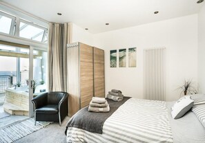 Luxury-Apartment