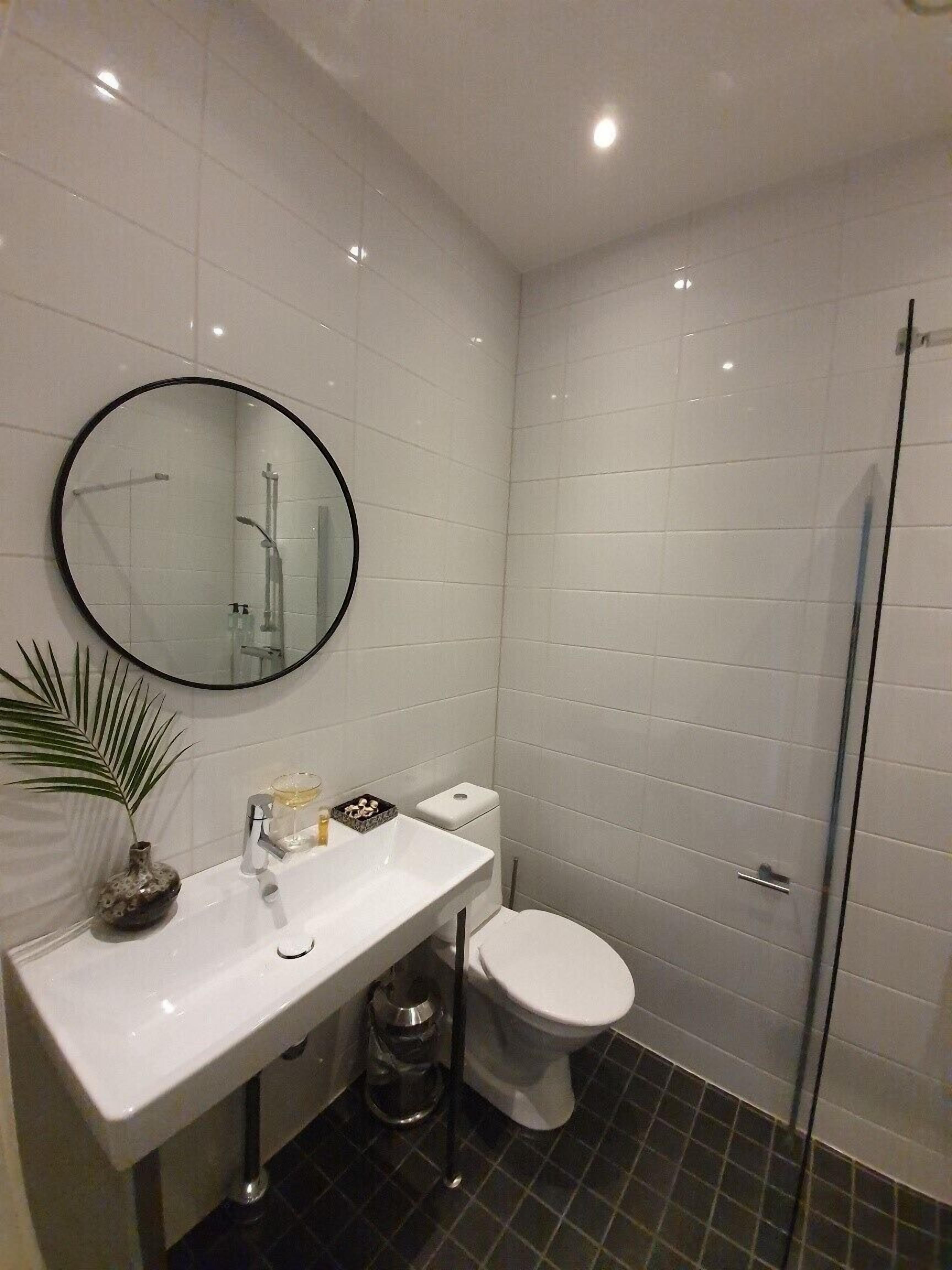 double room | bathroom | shower, hair dryer, towels, soap