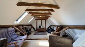 TV - 87 Micklegate · 87 Micklegate, YORK (York)