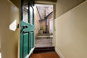 Interior - 87 Micklegate · 87 Micklegate, YORK (York)