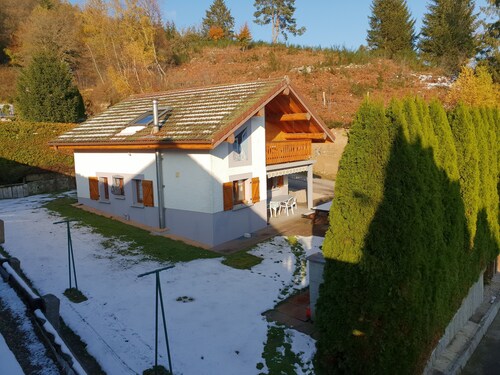 Comfortable individual gîte