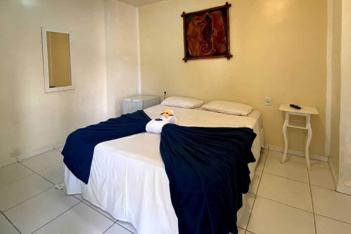 Standard Double Room | Free WiFi, bed sheets