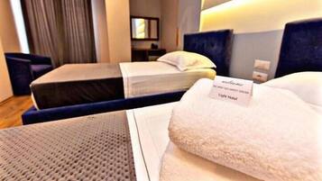 Standard Triple Room | Extra beds