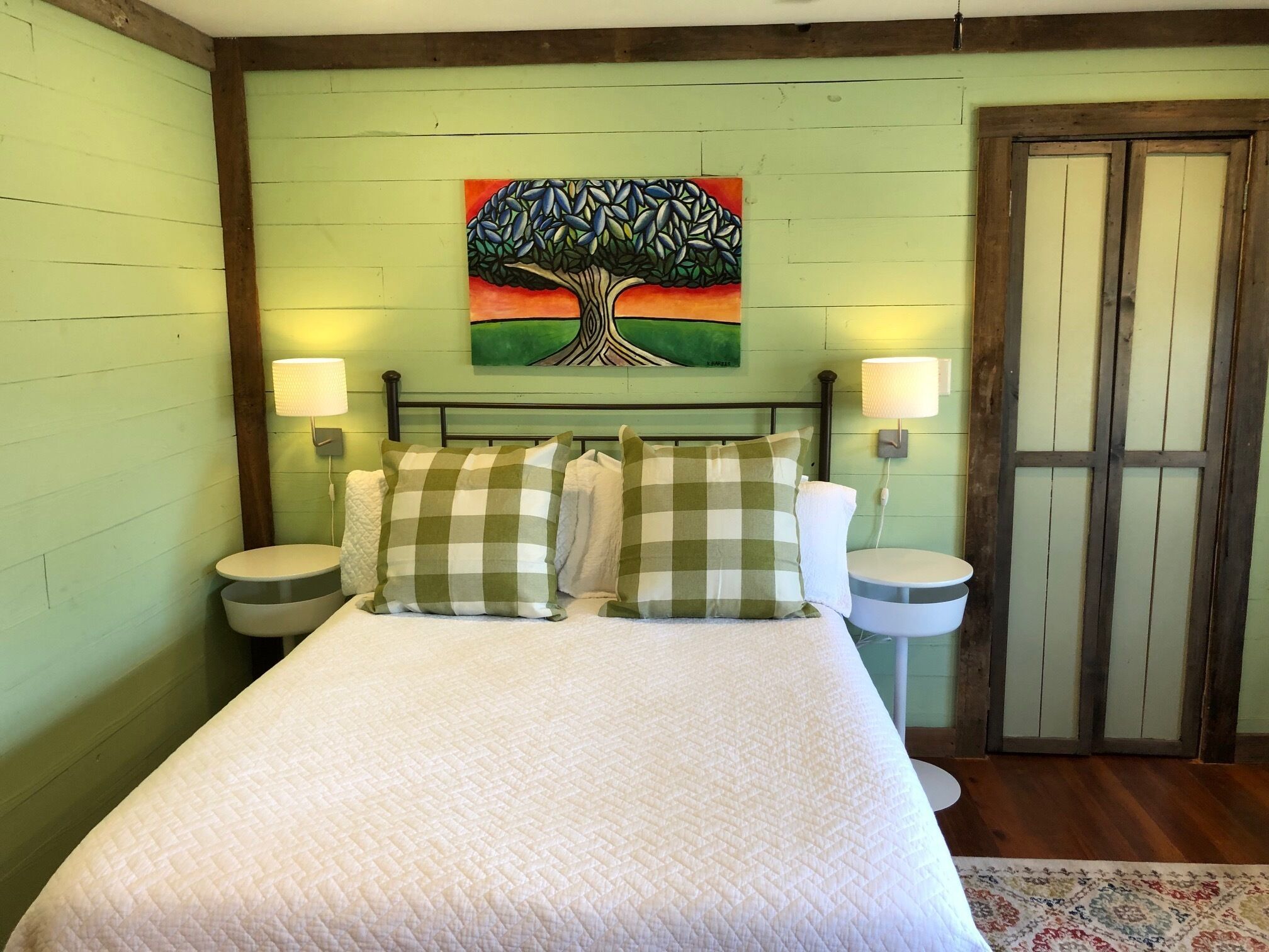 3BR 2Bth house, 1 pet free 2nd pet considered for fee 7 min to d'town Memphis