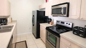 Condo, Multiple Beds, Balcony | Private kitchen - Windsor Palms - Spm301 (Kissimmee)