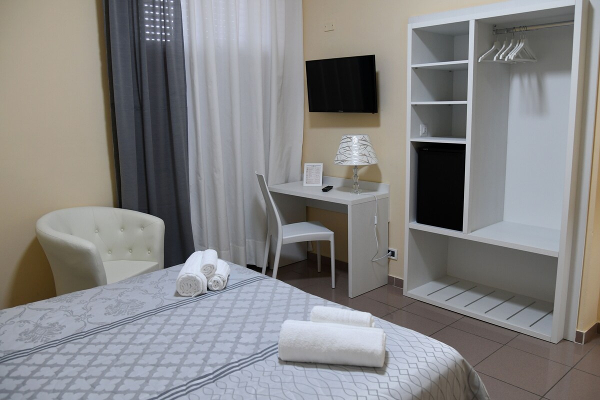 In-room safe, desk, blackout curtains, free WiFi