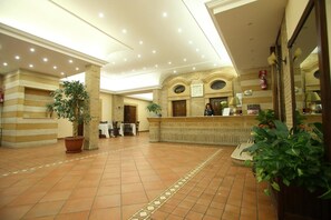 Lobby - Hotel Villa Romana (Piazza Armerina)