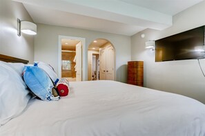 Hus | 3 soverom, strykejern/-brett, wi-fi (inkludert) og sengetøy