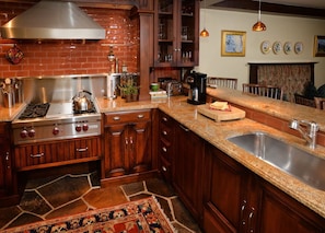 House | Private kitchen