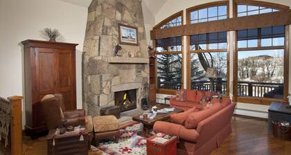 1-arrowhead 45 River Dance Way 5 bed