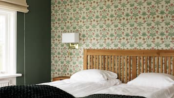 Perhehuone | Pimennysverhot, silitysrauta/-lauta, vauvansÀngyt, lisÀvuoteet