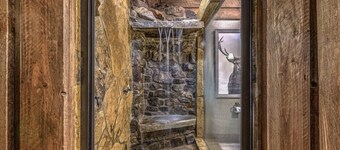 Winding Log Ridge- Pet Friendly | Screened Porch | 11 miles from Downtown