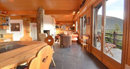 Magnifique chalet individuel sur les hauts de la station avec une vue dégagée