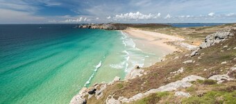 Charming Penty with ocean view and direct access to trails