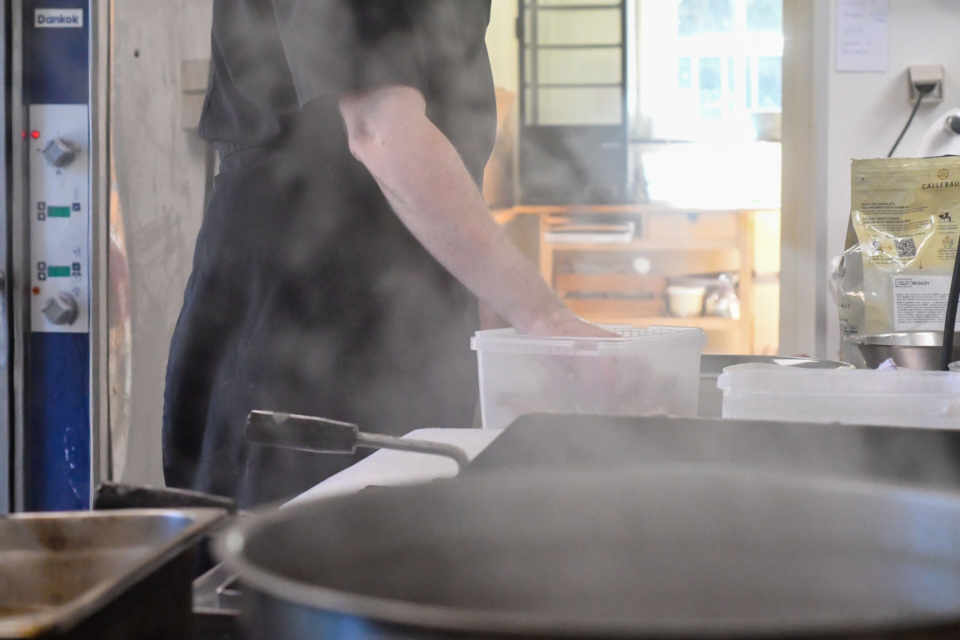 lunch and dinner served, sea views