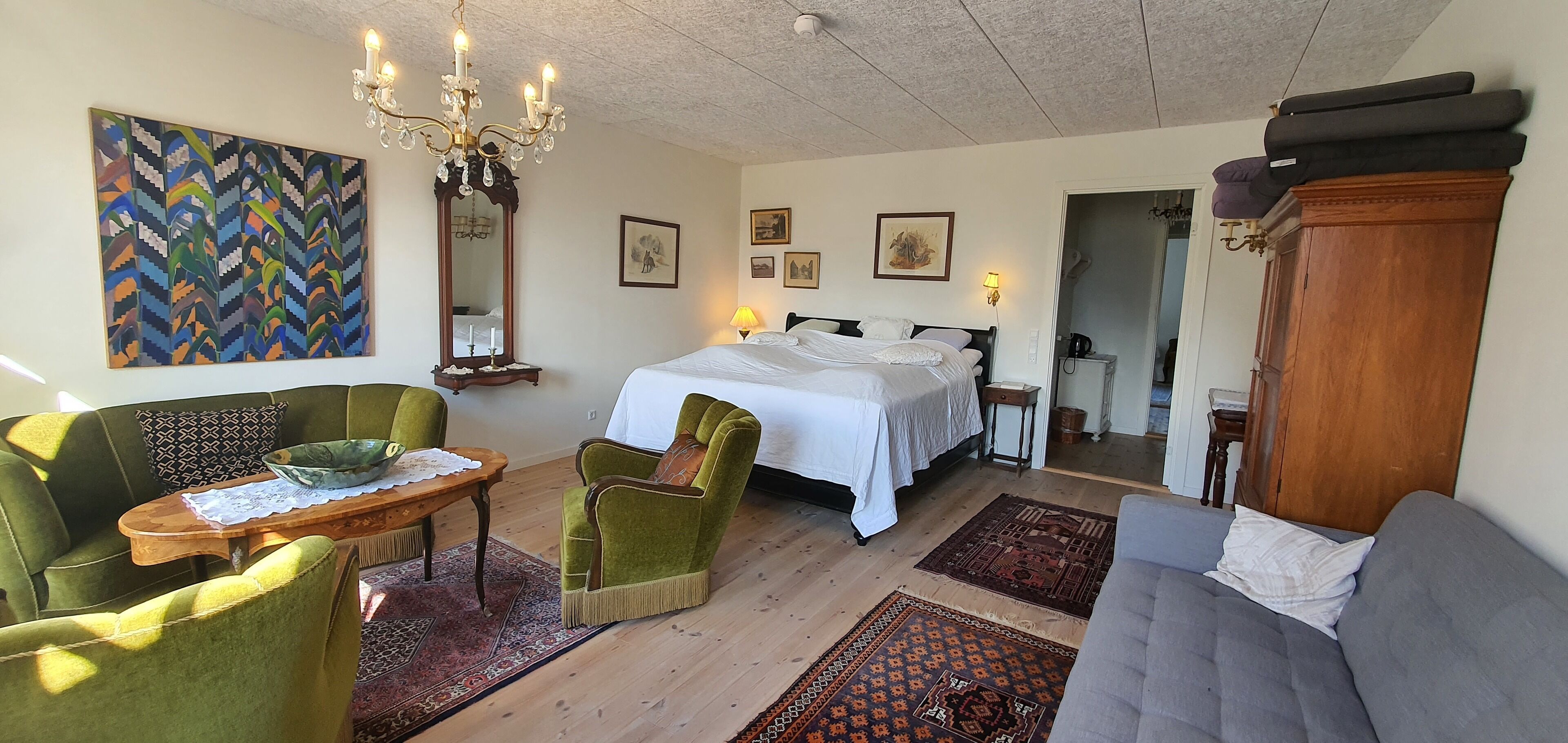 luxury studio suite | individually decorated, individually furnished, soundproofing