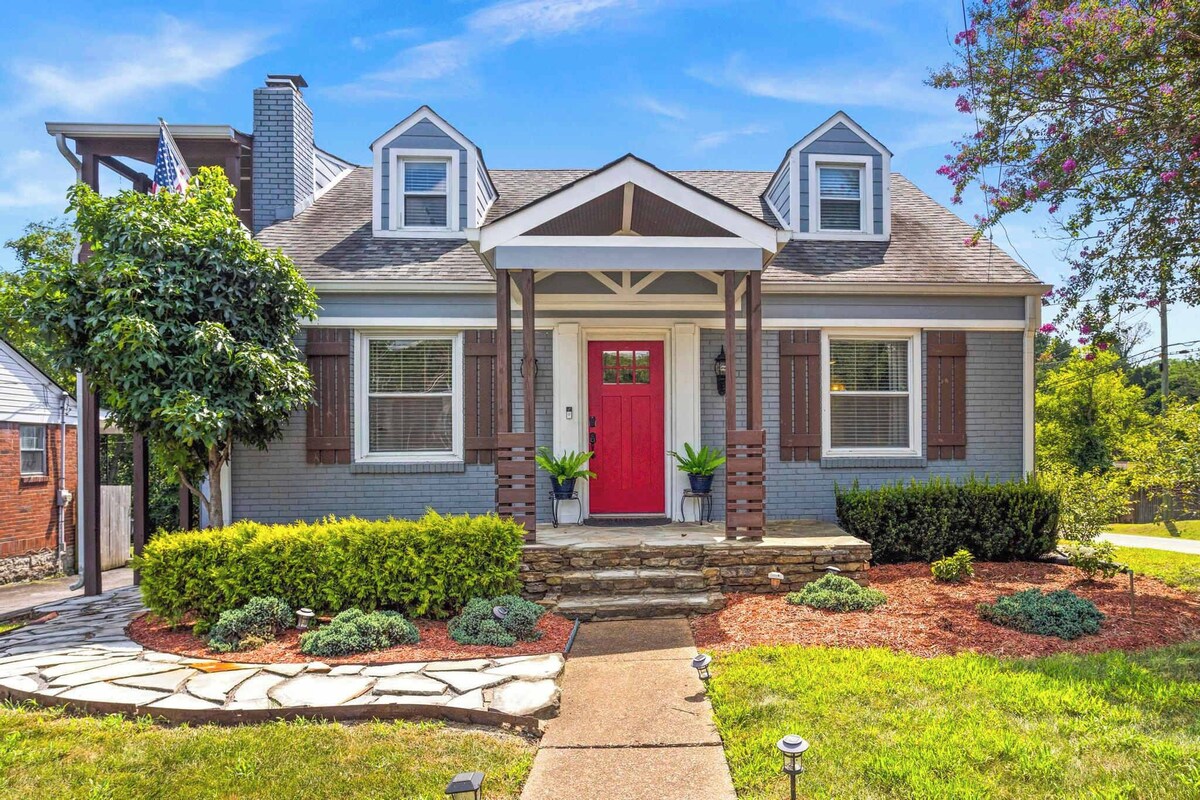 Bungalow near Opry & Dtwn Deck