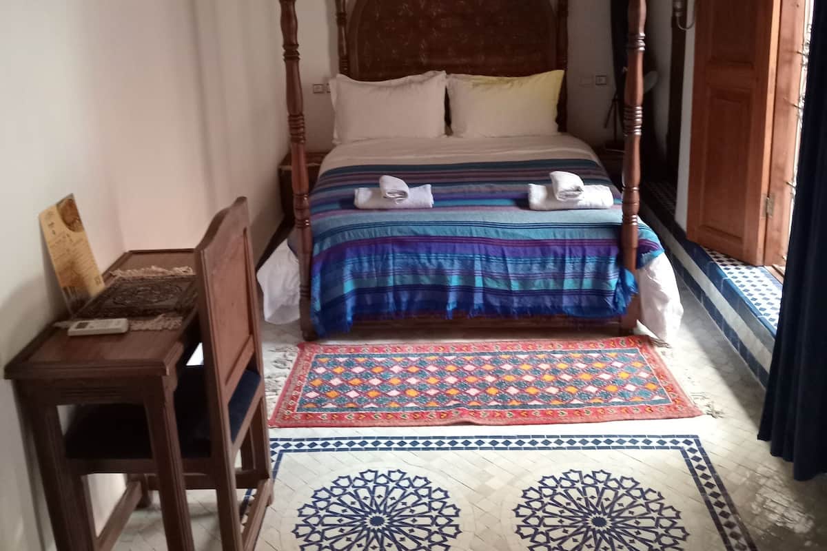 Suite | 1 bedroom, desk, blackout drapes, free cribs/infant beds
