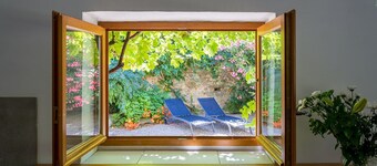 Gite with private pool in Canet, nr Narbonne, Languedoc, France