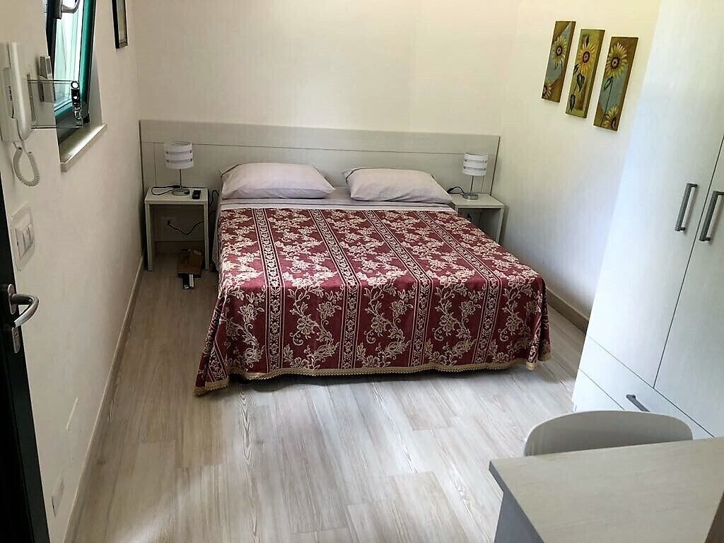 3 Schlafzimmer, Schreibtisch, Bügeleisen/Bügelbrett, kostenloses WLAN