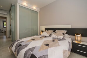 2 Schlafzimmer, Bügeleisen/Bügelbrett, kostenloses WLAN, Bettwäsche