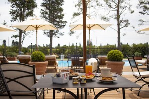 Free daily buffet breakfast  - Casa Tua Spa Resort (Porto Recanati)